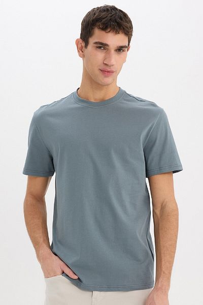 DeFacto 100 % Baumwolle Neues Basic-T-Shirt mit Rundhalsausschnitt und normaler Passform, einfarbig, kurzärmelig V7699az25sp