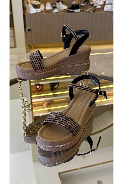 KRISTE BELL Imported Single Strap Ankle Strap Women's Sandals