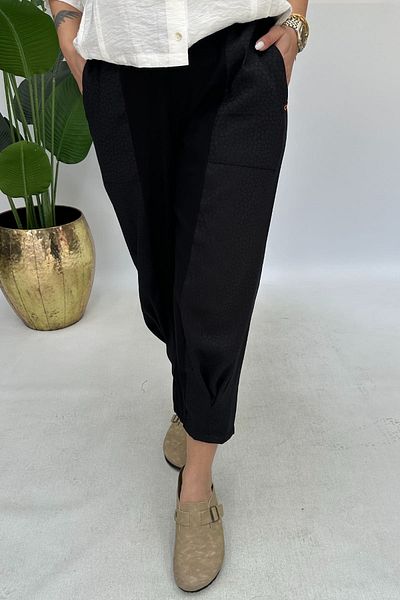 GÖKSEL Veined Loose Pants Large Size