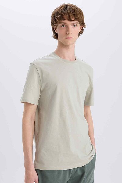 DeFacto 100 % Baumwolle Neues Basic-T-Shirt mit Rundhalsausschnitt und normaler Passform, einfarbig, kurzärmelig V7699az25sp