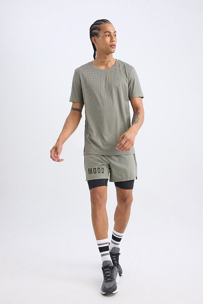 DeFacto DeFactoFit Slim Fit Αθλητικό υφαντό σορτς με λεπτή εφαρμογή Z2147AZ25SP