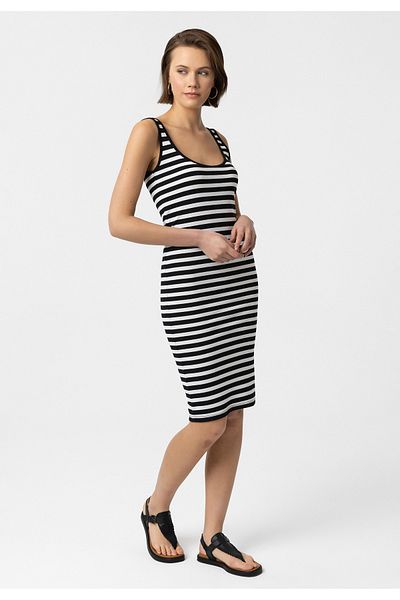 Williot Angel Women's Black Striped Flexible Strap Zero Sleeve Slim Fit Maxi Dress