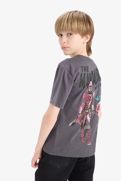 DeFacto Boys' Star Wars-Mandalorian Crew Neck Short Sleeve T-Shirt D9572A825Sm