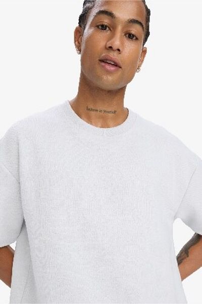 DeFacto DeFactoFit Oversize φαρδιά εφαρμογή ποδηλάτου με λαιμόκοψη αθλητικό κοντομάνικο μπλουζάκι D9186AX25SP