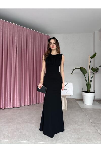 Mooi Butik Wind Maxi Dress 7401 - Black