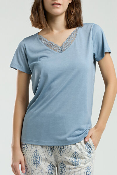 The Clover Жіночий комплект піжами з коротким рукавом, V-подібним вирізом та мереживними деталями TH.3.CL.RN.57.TT