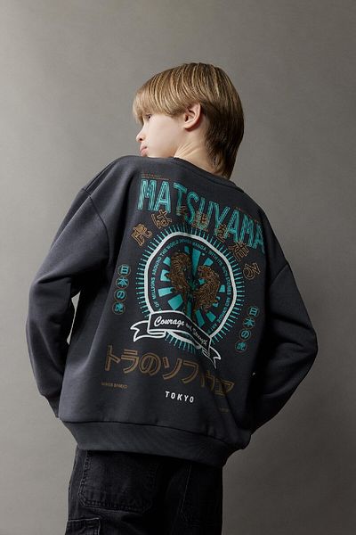 DeFacto Boys Oversize Wide Fit Crew Neck Back Printed Sweatshirt D8497A825Sp