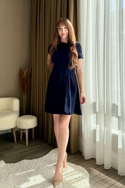 Dilay Gökoğlu Butik Oval Neck Flounce Dress