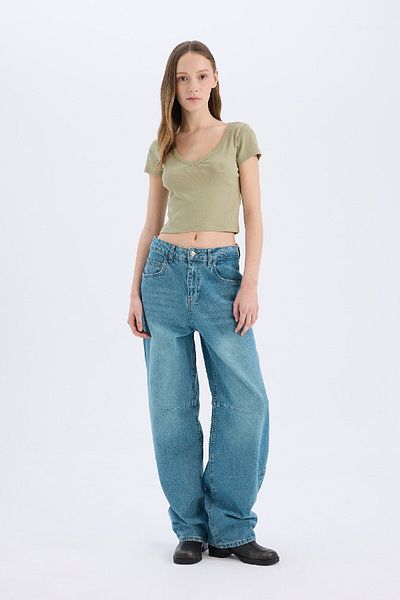 DeFacto Coool Fitted Ribbed Camisole Basic Plain Short Sleeve T-Shirt E0290Ax25Sm