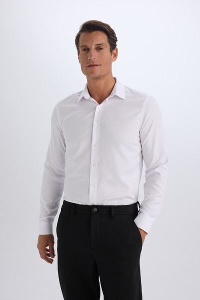 DeFacto Slim-Fit-Oxford-Shirt mit Rollkragen – lange Ärmel, gerader Schnitt R4340AZ25SP
