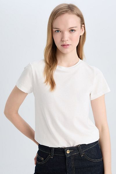 DeFacto Coool Regular Fit Rundhalsausschnitt Basic Plain Kurzarm Weißes T-Shirt C3852ax25sm