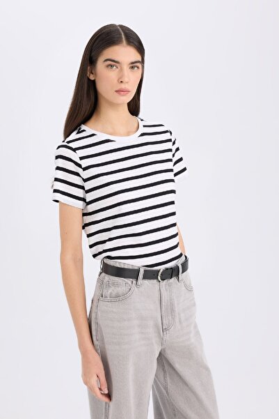 DeFacto Μπλουζάκι με κοντό μανίκι με ριγέ λαιμόκοψη κανονική εφαρμογή C2612ax25sp