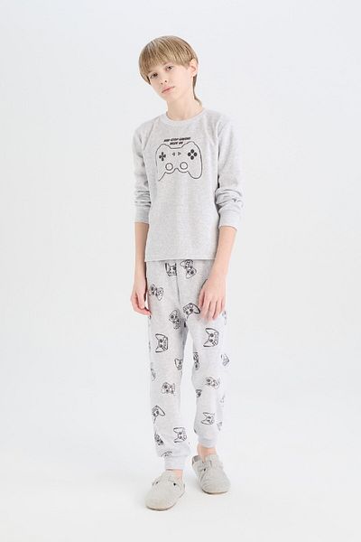 DeFacto Samt-Pyjama-Set für Jungen – Rundhalsausschnitt, bedruckt, langärmlig, Oberteil und Unterteil D8599A824CW