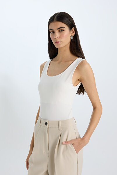 DeFacto Slim Fit Slim Fit Basic Plain Round Neck Undershirt C2622Ax25Sp