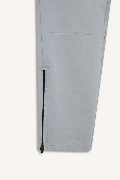 DeFacto DeFactoFit Slim Fit Sports Jogger Φούτερ με φερμουάρ με φερμουάρ D7998AX25SP