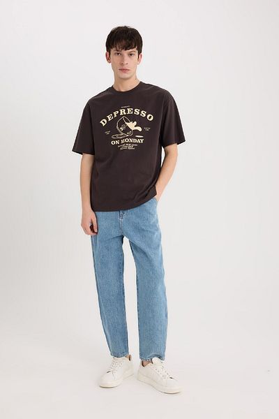 DeFacto 100% Baumwolle Boxy Fit Rundhalsausschnitt bedrucktes T-Shirt mit kurzen Ärmeln D5589ax25sp