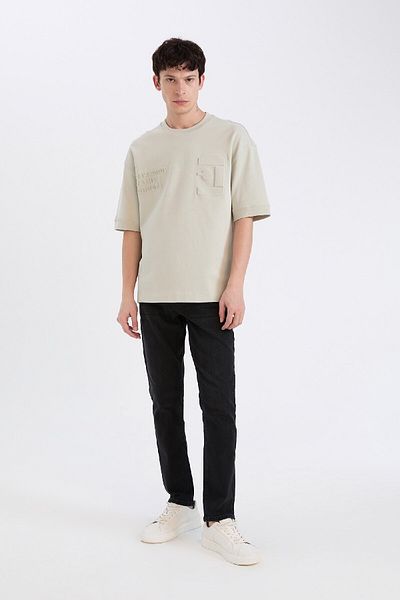 DeFacto Volný střih Crew Neck Potištěné tričko z těžké tkaniny s krátkým rukávem D5557AX25SP