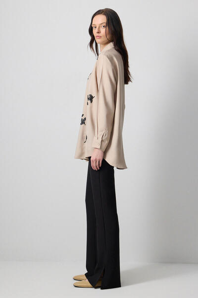 Touché Privé РИЗА ОВЪРСАЙЗ С БРОДЕРИЯ С ПАЙЕТИ