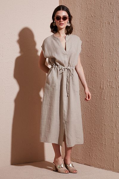 Via Dante Λινό ΦΟΡΕΜΑ με σχισμή Comfort Fit V λαιμόκοψη Midi μήκους 6085687