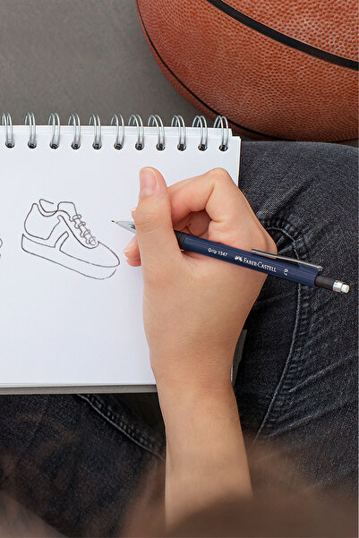 Faber Castell 1345/47 Versatil Kalem, 0.7 mm, Navy Blue, Ergonomik Tutuş, Yaylı Uç, Uzun Silgi,Modern Tasarım