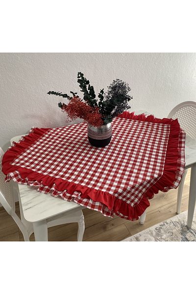 LILYUM Τραπεζομάντηλο με διπλό βολάν Gingham με σχέδιο