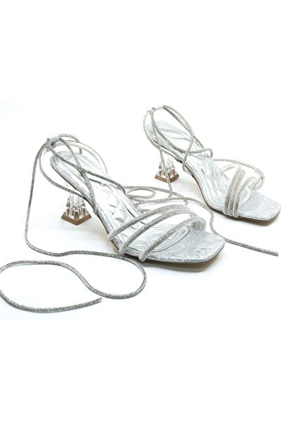 Kids Club Shoes Ventes Γυναικεία βραδινά παπούτσια με λουράκι με διάφανο τακο...