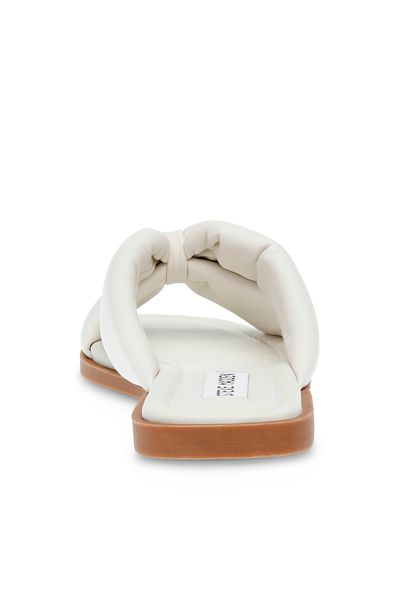Steve Madden ANDR09S1-107 White Flat Sandals for women
