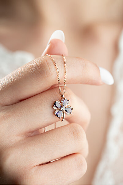 ESSARE 925 Ayar Gümüş Rose Kaplama Mor Taşlı Dört Yapraklı Şans Yonca Kolye