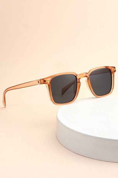 Nilu Moda Honey Frame Black Glasses Women Men Unisex Sunglasses