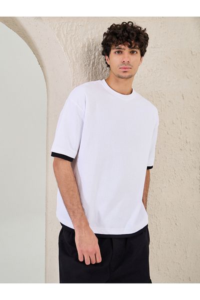 Styli Plain Contrast Detail Oversized T-Shirt