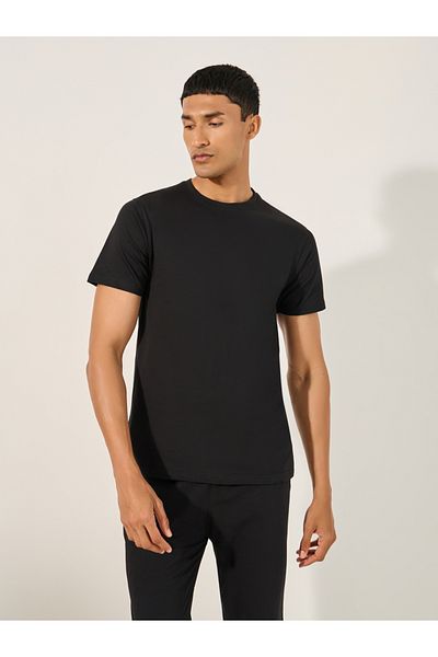 Styli Solid Crew Neck T-Shirt and Printed Waistband Pyjama Set