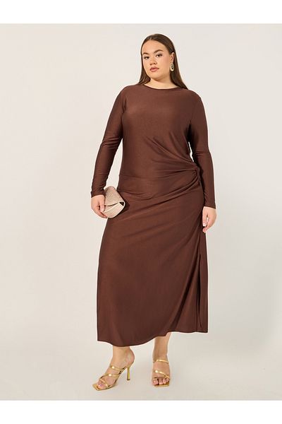 Styli Plus Size Texture Twist Detail Jalabiya