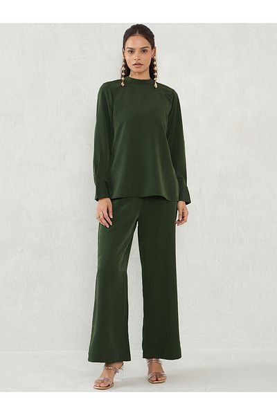 Femmella By Styli Self Design Back Tie-Up Satin Top and Pants Co-Ords