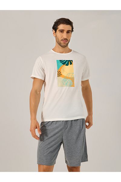 Styli Graphic Printed T-Shirt & Shorts Pajama Set