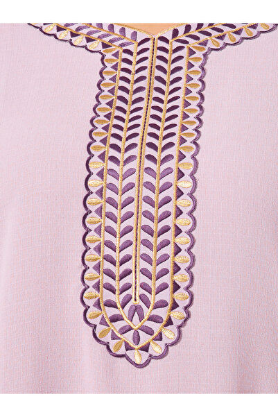 Styli Plus Size Embroidered Round Neck Jalabiya