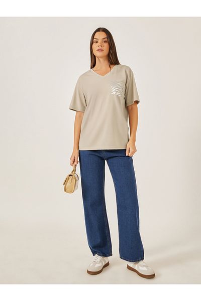Styli Women Beige Oversized Zebra Foil Print Mock Pocket T-Shirt