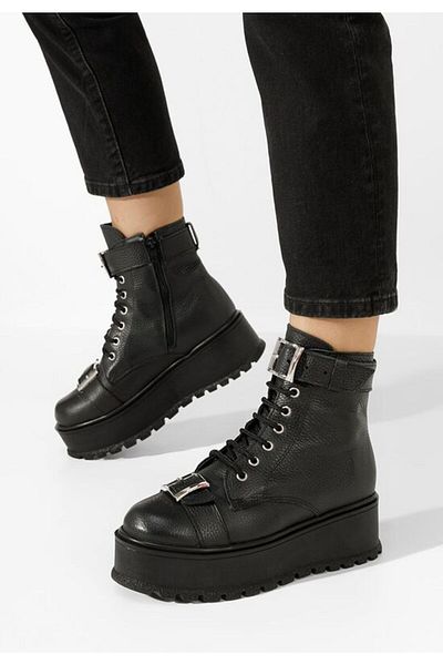 B T Shoes Black Astrid platform boots