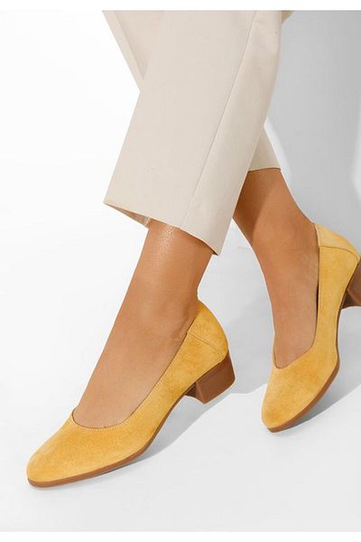 B T Shoes Pantofi Cu Toc Mic Montremy V2 Galbeni