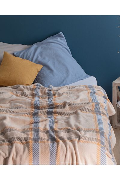 Madame Coco Bedruckte Wellsoft-Decke „Antonin“