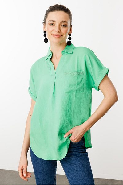 Desen Triko Guler polo pentru femei Green Hexagon, cu mânecă joasă, verde