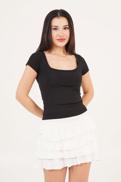 Hipo Trend Tricou negru de bază cu gât în ​​U