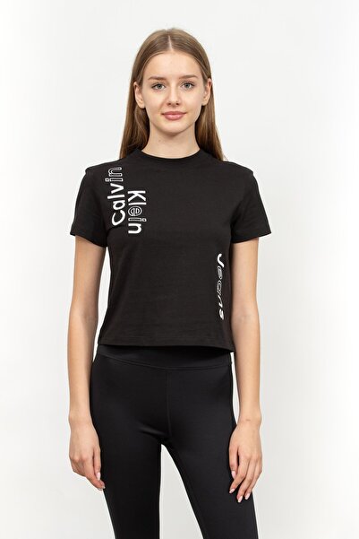 Calvin Klein Multi Placement Logo Baby Kadın Bisiklet Yaka T-Shirt