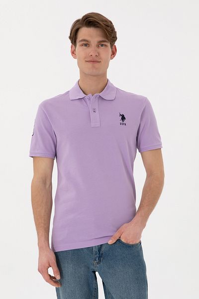 U.S. Polo Assn. تي شيرت رجالي بقصة ضيقة وياقة بولو أرجواني أساسي 50305929 -vr034