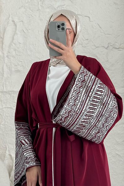 InStyle Abaya burgundă cu mâneci cu paiete și paiete