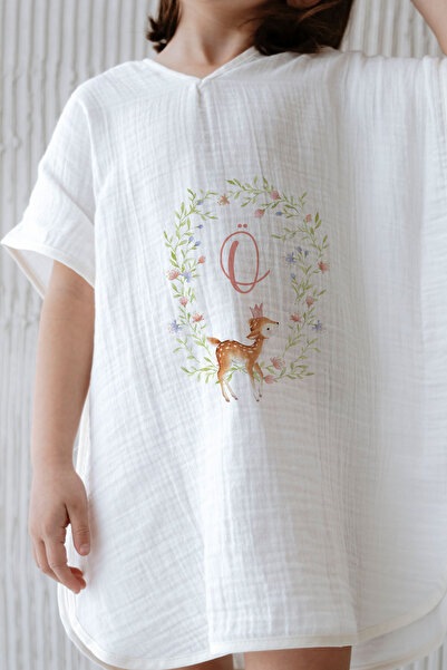 Tuğba Kuğu 4 Layer Muslin Poncho - Letter Series - Little Deer - Letter O