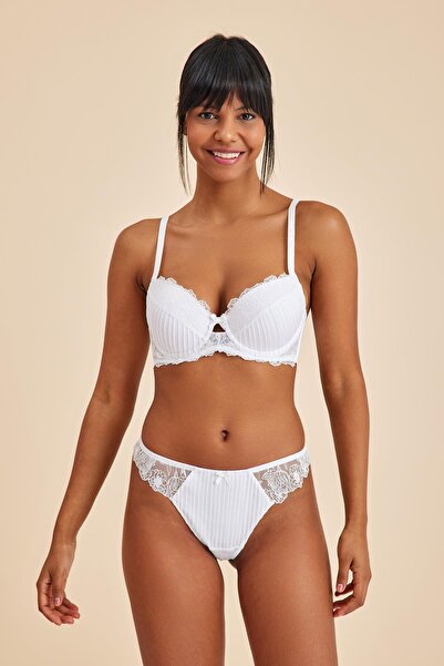 Amarelle Париж Екру Бюстгальтер з бантиком, мереживом та пуш-апом