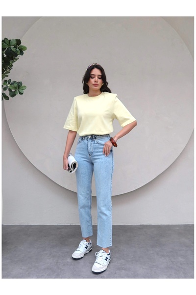 ESRAHELVACI Jean Orj albastru cu picior drept