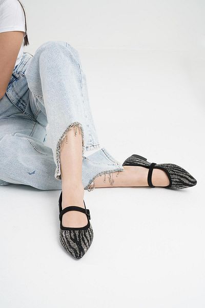 Beyond Women's Black Stone Pointed Toe Buckle Ballerinas Byndkp678