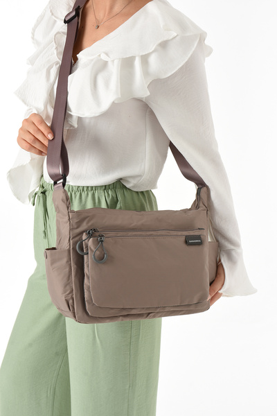 Çanta Trend Geantă de damă cu 3 compartimente din material parașută, cu curea...