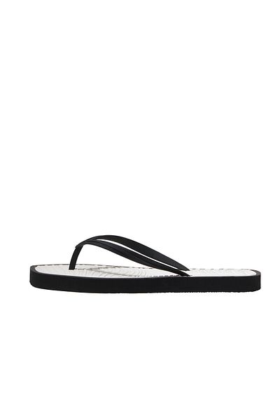 Oysho Textured beach sandals